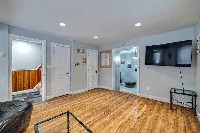 982 Long Ridge Rd, Hawley, PA 18428 - interior space featuring baseboards, wood finished floors, and recessed lighting