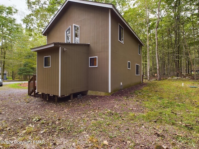 view of side of home