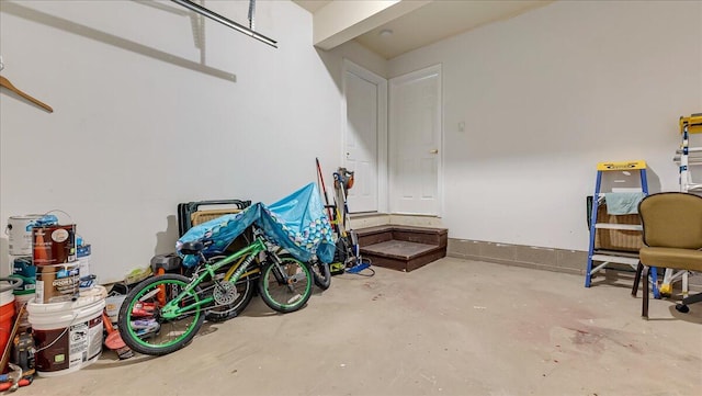 4580 Briarcliff Ter, Tobyhanna, PA 18466 - view of garage