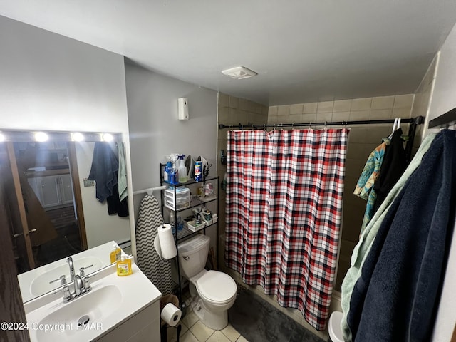 full bath featuring shower / bath combo with shower curtain, vanity, toilet, and tile patterned floors