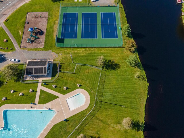 203 Wyomissing Dr, Pocono Lake, PA 18347 - bird's eye view of a pool area