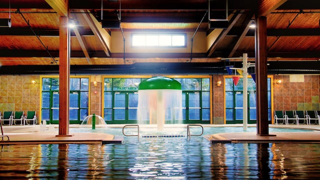297 Rte 423, Pocono Pines, PA 18350 - view of swimming pool