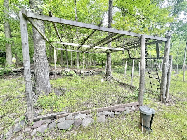 233 Vista Rd, Cresco, PA 18326 - view of yard
