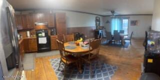 dining area with light hardwood / wood-style flooring