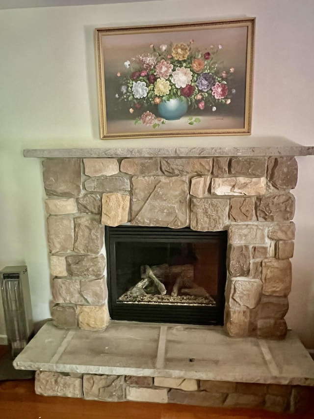 512 Bombur Ln, Tamiment, PA 18371 - detailed view of a stone fireplace