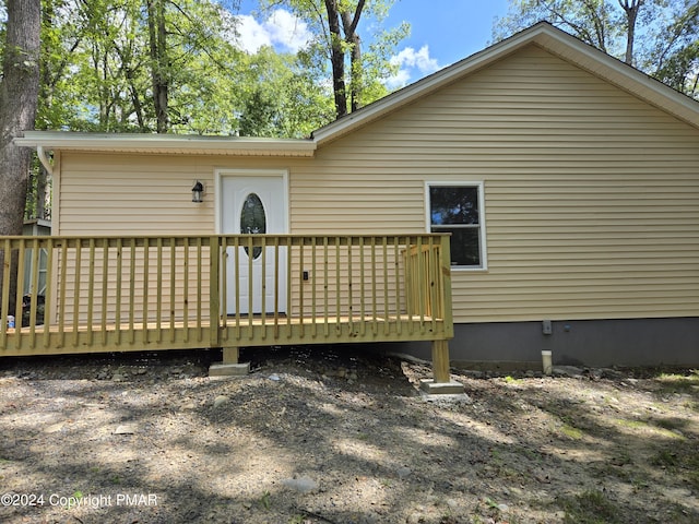 126 Evergreen Dr, Bushkill PA, 18324, 2 bedrooms, 1.5 baths house for sale