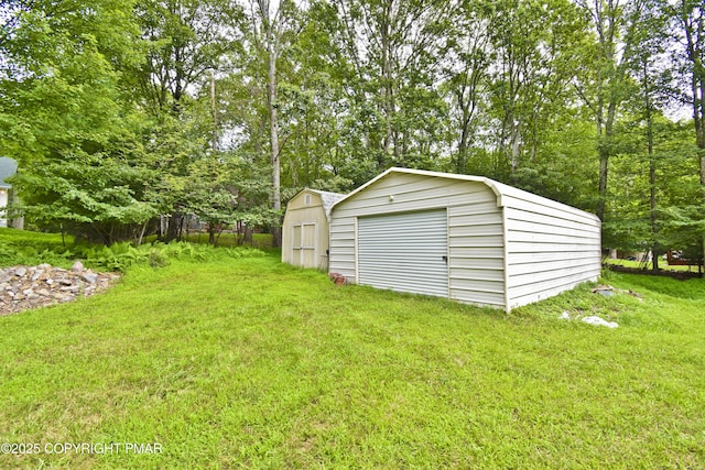 8726 E Nottingham Dr, Kunkletown, PA 18058 - photo 18