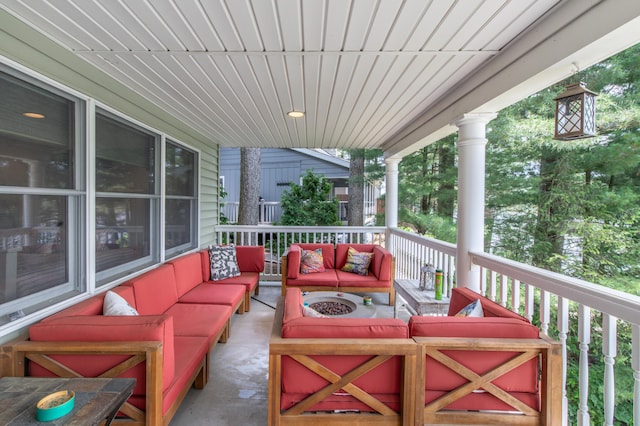 5194 S Hamilton S, Saylorsburg, PA 18353 - deck with outdoor lounge area