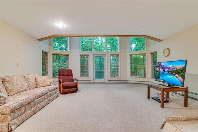 4018 Manor Dr, Stroudsburg, PA 18360