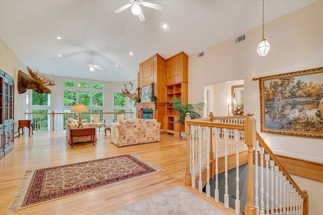 4018 Manor Dr, Stroudsburg, PA 18360