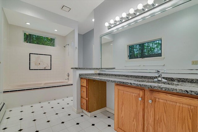 4018 Manor Dr, Stroudsburg, PA 18360