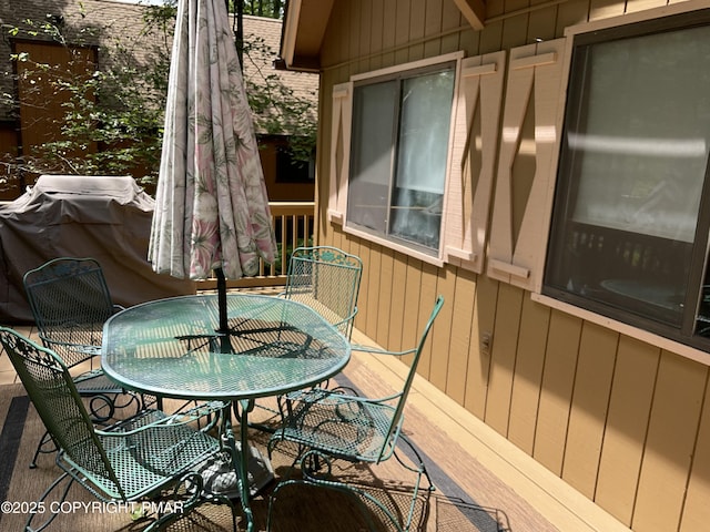 301 Maxatawny Dr, Pocono Lake, PA 18347 - photo 2