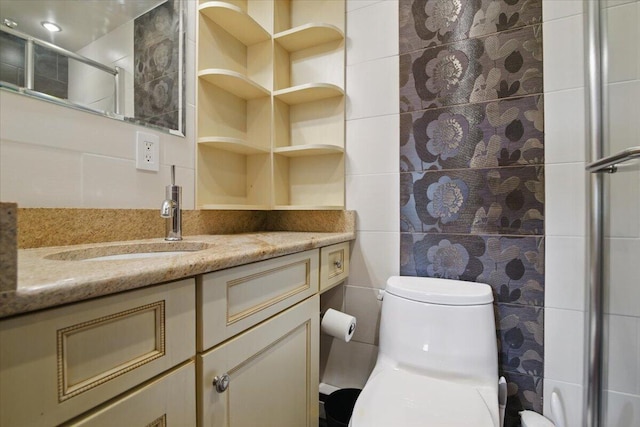 298 Overlook Way, Tannersville, PA 18372 - full bath with vanity, tiled shower, and toilet