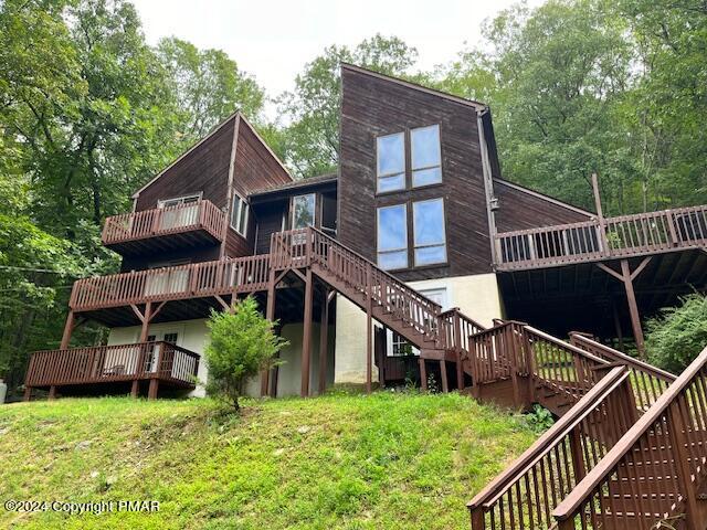 Listing photo 2 for 117 Westbury Ct, Bushkill PA 18324