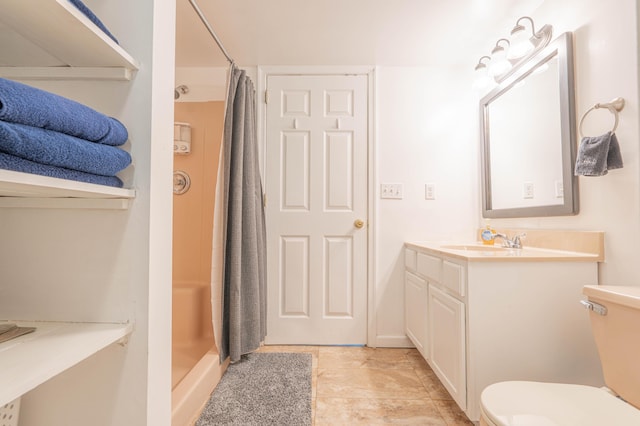 165 Stillwater Dr, Pocono Summit, PA 18346 - full bathroom with toilet, curtained shower, and vanity
