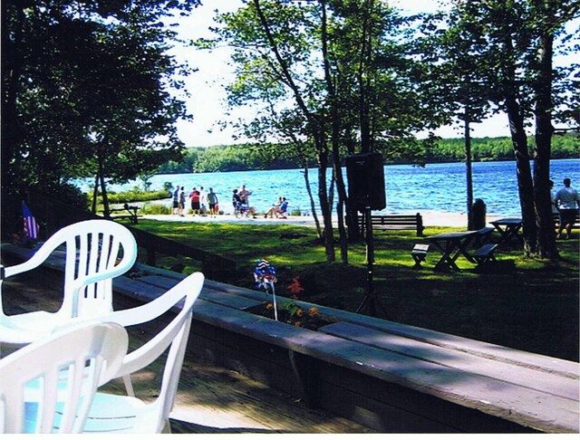 165 Stillwater Dr, Pocono Summit, PA 18346 - surrounding community featuring a water view