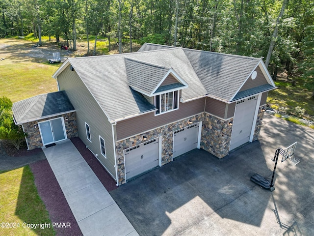 birds eye view of property