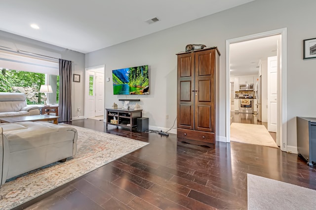 106 Legends Ct, East Stroudsburg, PA 18302 - living area with dark wood-style floors and recessed lighting