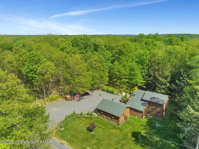 572 Sir Jeoffrey Ct, Pocono Lake, PA 18347 - photo 11