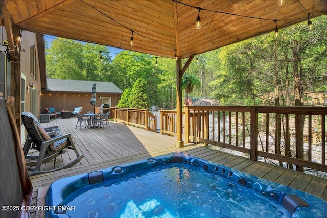 572 Sir Jeoffrey Ct, Pocono Lake, PA 18347 - photo 3