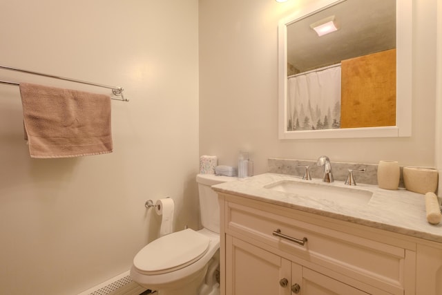 113 Larsen Ln, Cresco, PA 18326 - full bath featuring vanity and toilet