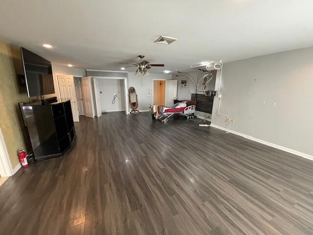 115 Murphy Ln, Kunkletown, PA 18058 - living area with baseboards, dark wood-style flooring, a ceiling fan, and recessed lighting