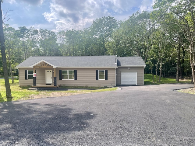 39 Berryman Ln, Albrightsville, PA 18210 - photo 1