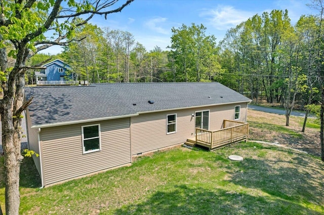 39 Berryman Ln, Albrightsville, PA 18210 - back of house featuring a lawn, a wooden deck, and roof with shingles