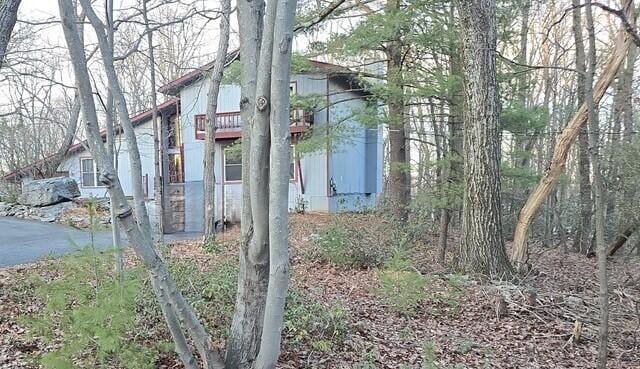 3422 Buck Run, Tannersville, PA 18372 - view of side of property