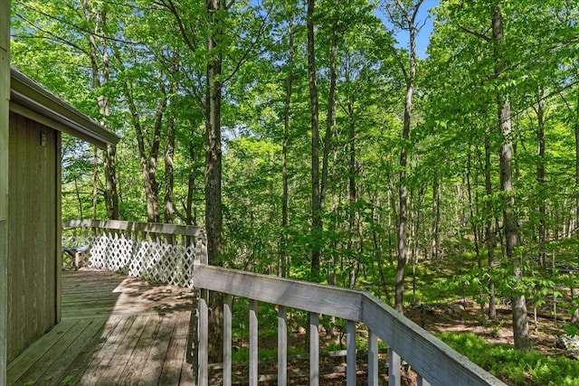 103 Mountainside Dr, Gouldsboro, PA 18424 - view of wooden deck