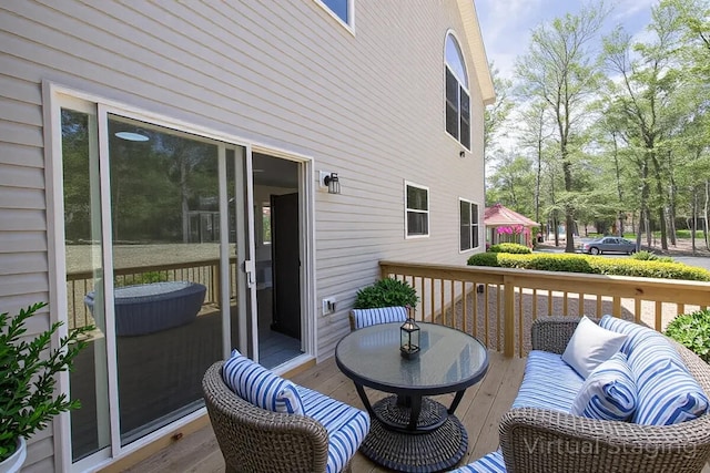9133 Belvedere Rd # 5020, Tobyhanna, PA 18466 - view of wooden terrace