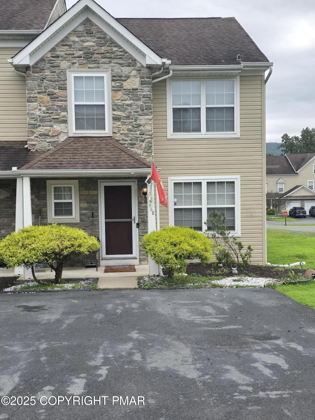 56 Lower Ridge View Cir Unit E, East Stroudsburg, PA 18302 - photo 1