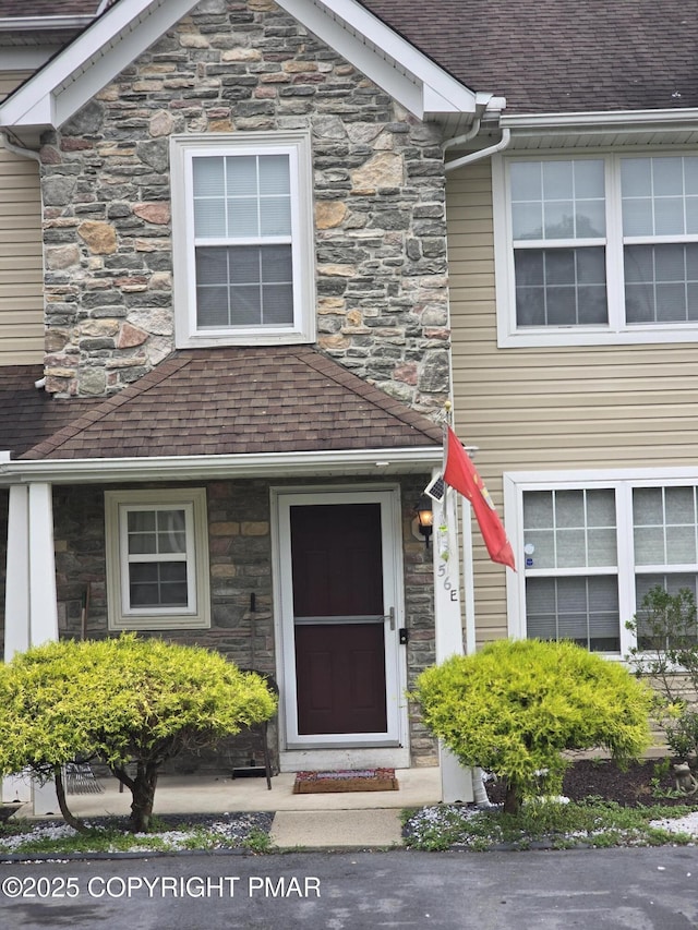 56 Lower Ridge View Cir Unit E, East Stroudsburg, PA 18302 - photo 2