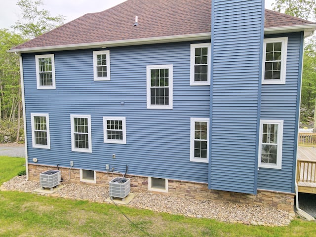 109 Forest Lake Dr, Jim Thorpe, PA 18229 - back of house with a chimney