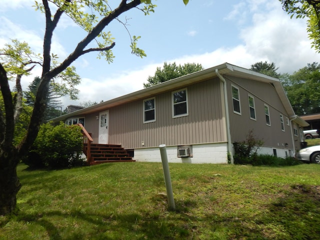 3277 State St, White Haven, PA 18661 - view of home's exterior featuring a yard