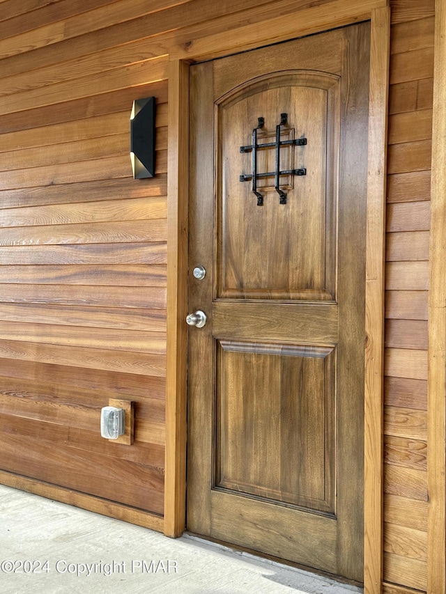 view of exterior entry