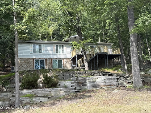 163 Radcliff Rd, Bushkill, PA 18324 - photo 1