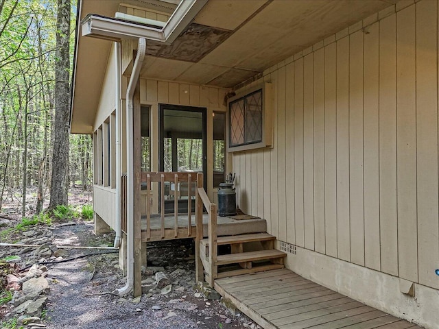 171 Flintlock Trl, Pocono Pines, PA 18350 - doorway to property with crawl space