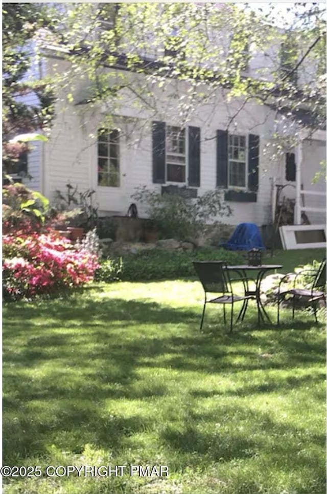 312 N Robinson Ave, Pen Argyl, PA 18072 - photo 37