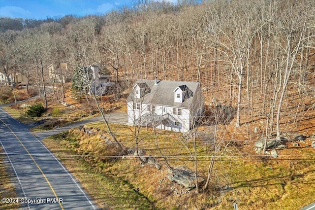 bird's eye view with a forest view