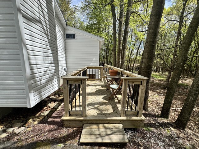 338 Tower Rd, Albrightsville, PA 18210 - view of wooden deck