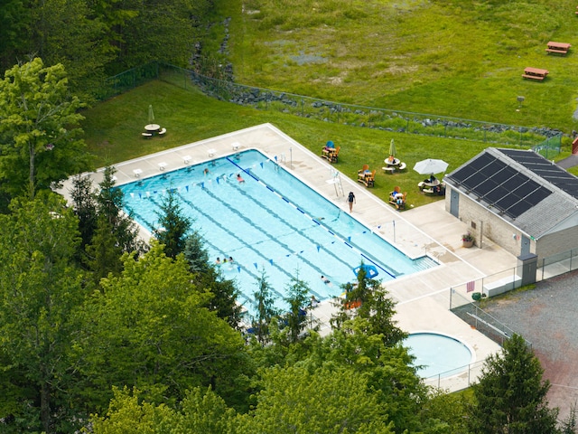 295 Wyomissing Dr, Pocono Lake, PA 18347 - bird's eye view of a pool area