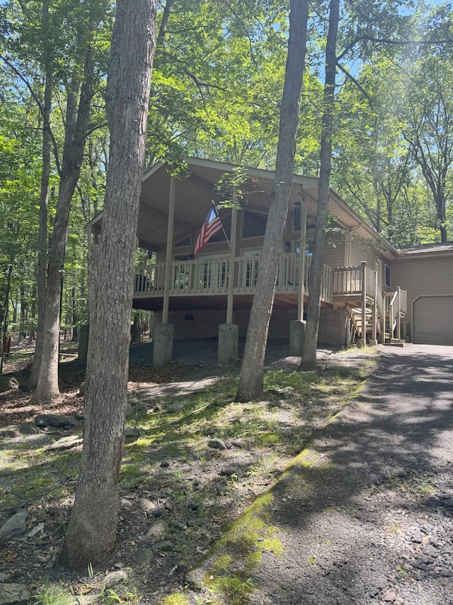 1113 Kensington Dr, East Stroudsburg, PA 18301 - photo 2
