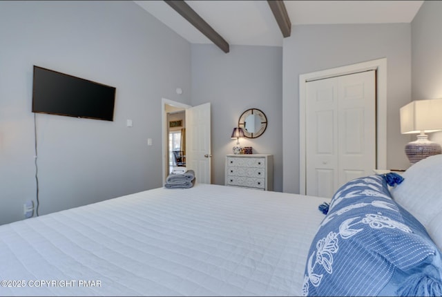 3126 Snowden Dr, Bushkill, PA 18324 - bedroom featuring a closet
