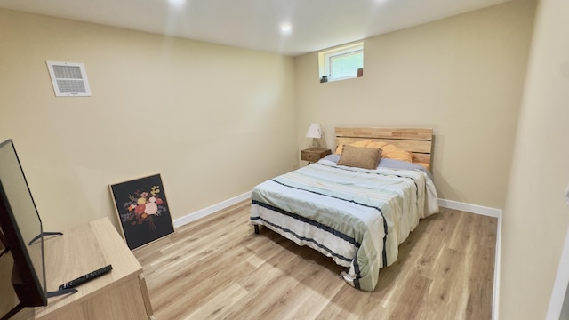 2292 Bismark Rd, Blakeslee, PA 18610 - bedroom with light wood-style floors, baseboards, and recessed lighting