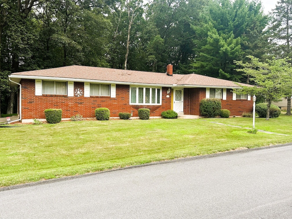 99 Fernwood Rd, Bangor, PA 18013 - photo 1