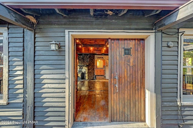 view of doorway to property