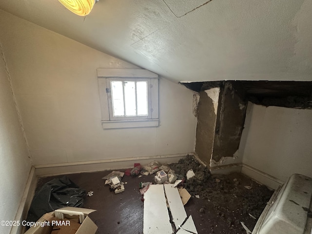 301 Tedrick St, Pittston, PA 18640 - bonus room with lofted ceiling and a textured ceiling