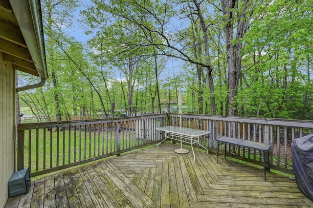 159 Sandstone Dr, Dingmans Ferry, PA 18328 - wooden terrace with a yard