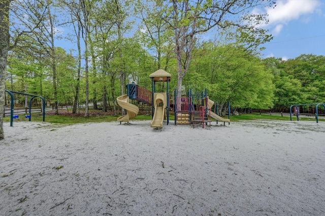 159 Sandstone Dr, Dingmans Ferry, PA 18328 - view of community jungle gym